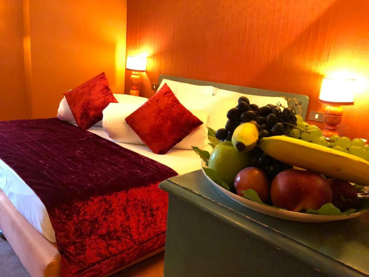 Hotel Punta Maquignaz Breuil-Cervinia Eksteriør billede